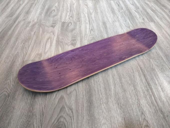 Fashion 2022 Style High Standard Quality Manufacturer Cheap Chinese Skateboard