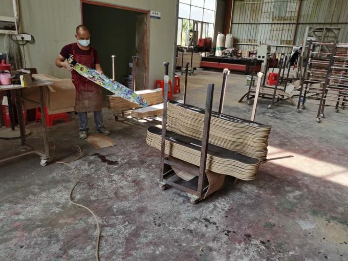 Fashion 2022 Style High Standard Quality Manufacturer Cheap Chinese Skateboard